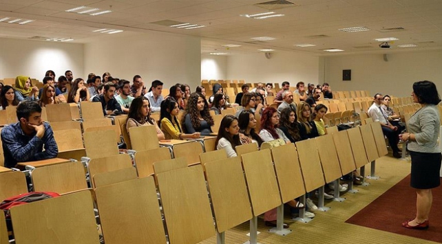 Türkiye'de 180 ülkeden yaklaşık 108 bin öğrenci öğrenim görüyor